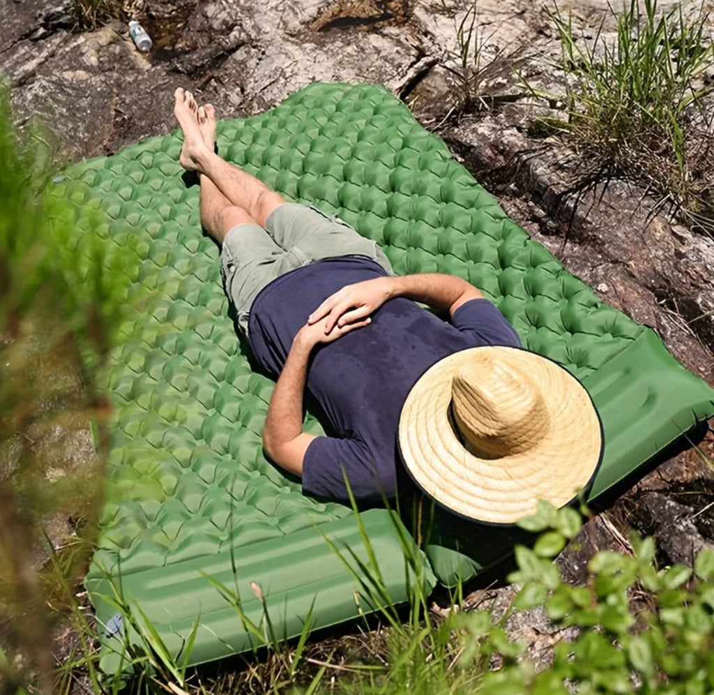 Camping Komfort | Selbst Aufblasende XXL Camping Matte für 2 Personen mit Wasserabweisender Oberfläche | Leicht und Praktisch für Unterwegs 3