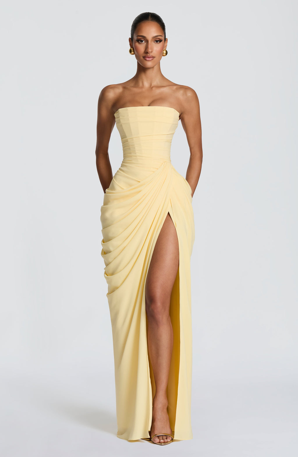 Elegantes Maxikleid | Trägerloses Design mit Asymmetrischer Drapierung | Perfekt für Unvergessliche Glamour-Momente 0