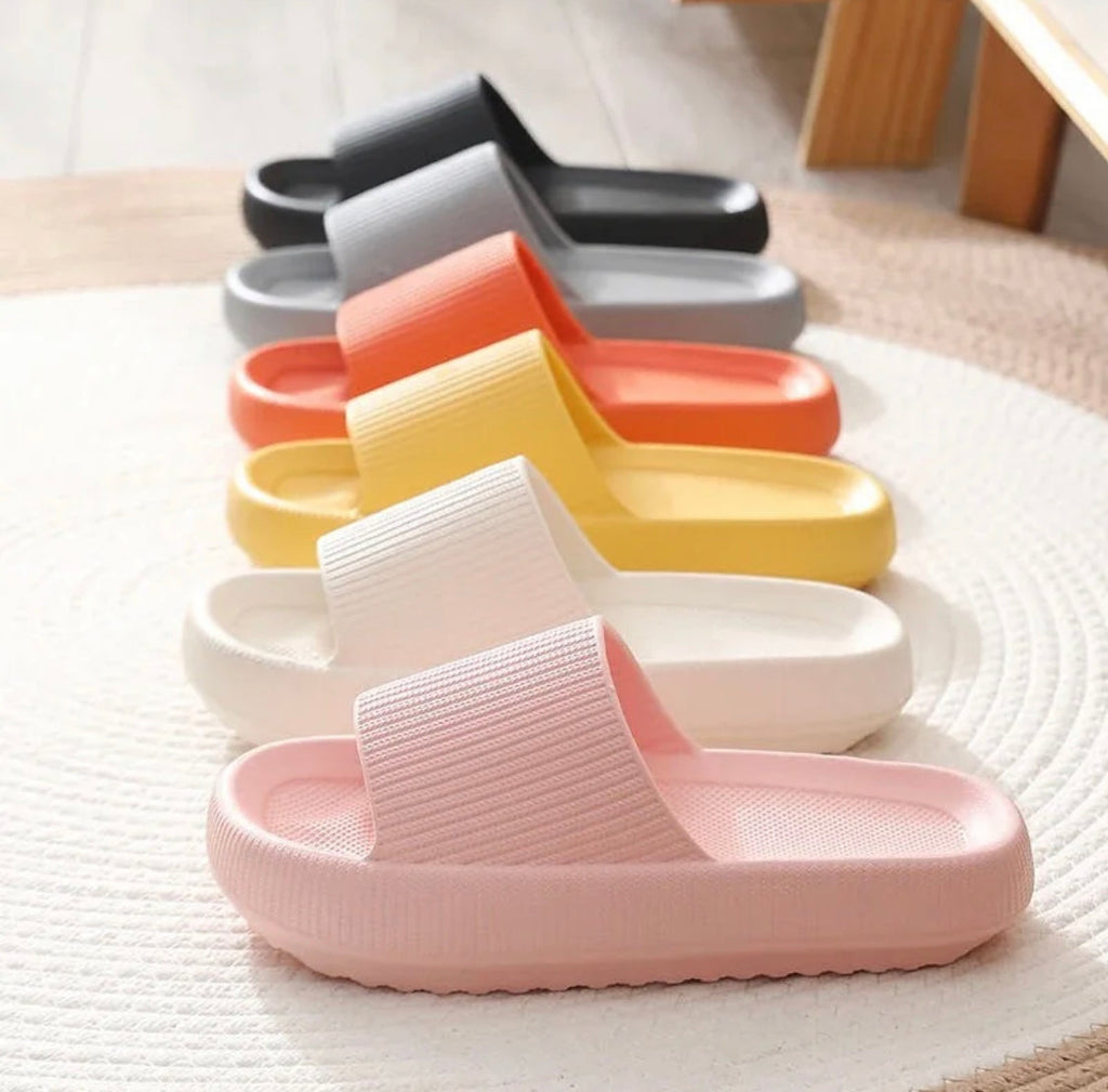 Wolkenschritt | Unisex Cloud Slides mit 4cm Dicker Sohle | Robuste Dämpfung für Komfort und Vielseitigkeit 2